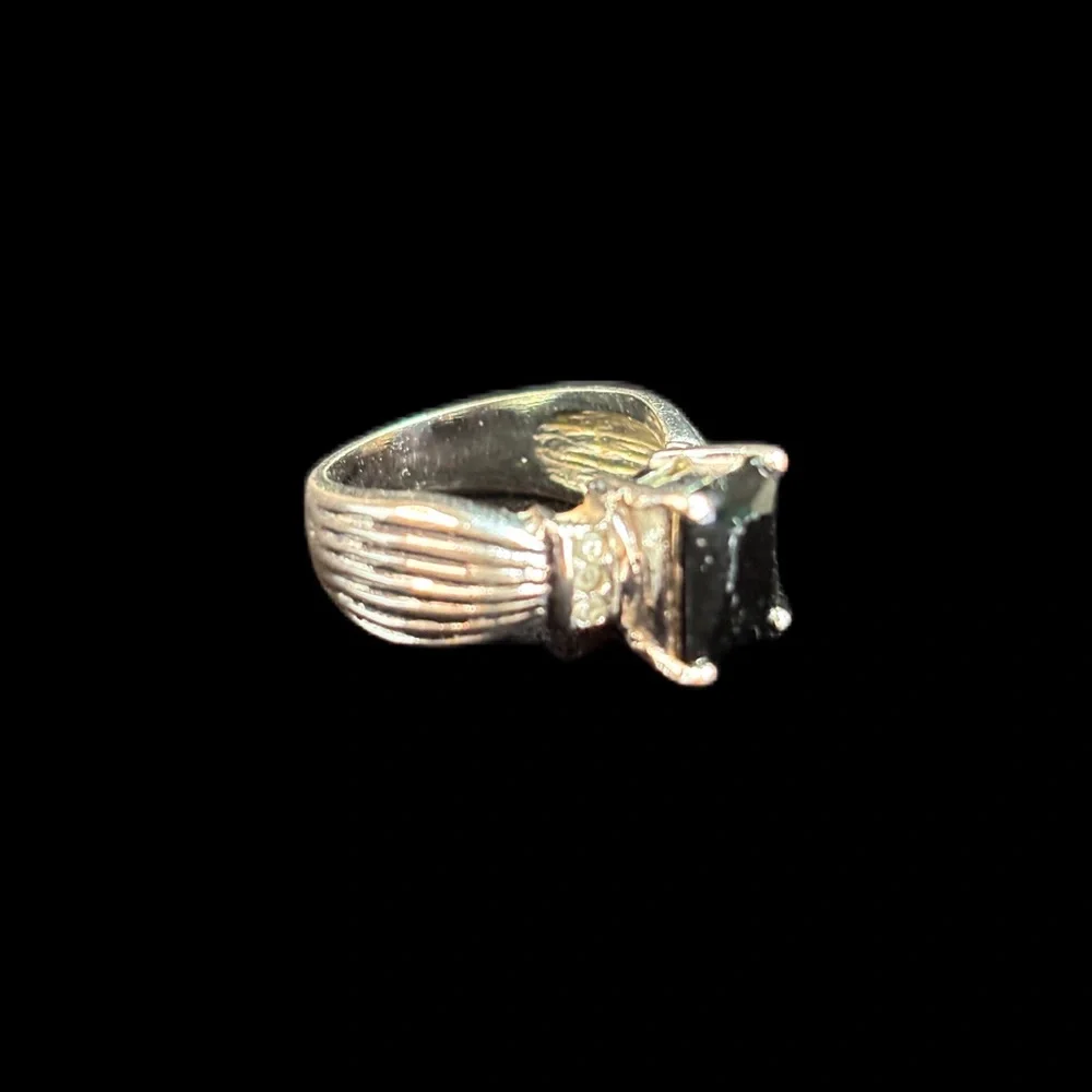 VTG Black and Silver Ring